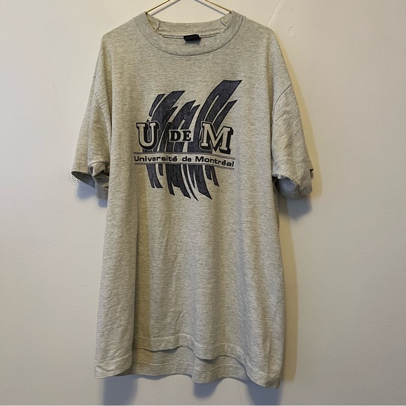 Vintage Other - Vintage Single Stitch Université de Montréal U de M T-shirt‎ Size XL Distressed